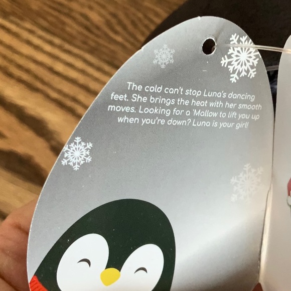 Luna The Christmas Penguin Squishmallow - Picture 6 of 8